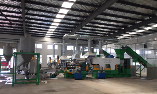 Laatste bedrijfscasus over Plastic Film Korrelende Lijn, plastic pelletiserende machine, plastic film recyclingsmachine, Agricultral-film kringloop