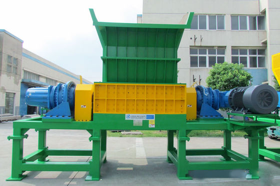PLC Ontvezelmachine van de Controle de Dubbele Schacht voor Plastic Recycling