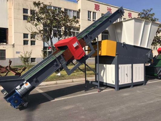 D2 Ontvezelmachine van de Blad de Plastic Film, Hdpe Film Recyclingsmachine
