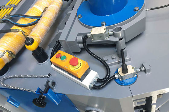 D2 blad Plastic de Maalmachinemachine van recyclingsstukken