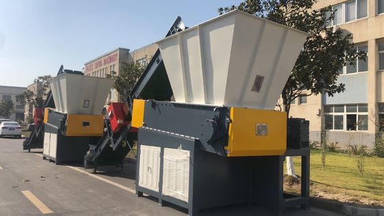 PLC het Systeem 400kg/H 380V kiest de Machine van de Schachtontvezelmachine uit