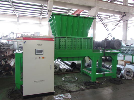 Twee schachtontvezelmachine voor plastic trommels, afvalband, afvalfilms