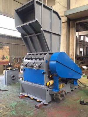 1000kg/h PE voegt de Enige Machine van de Blad Plastic Maalmachine samen