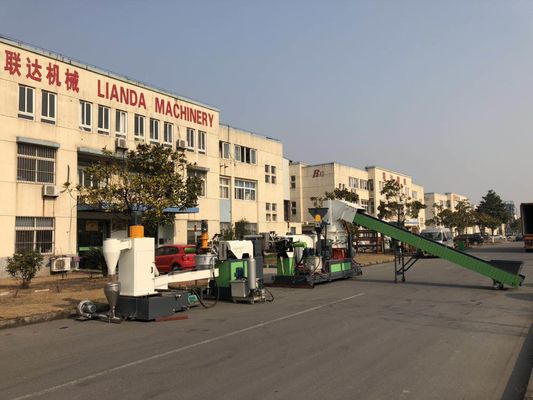 Dubbel Stadiawater Ring Plastic Granulating Line
