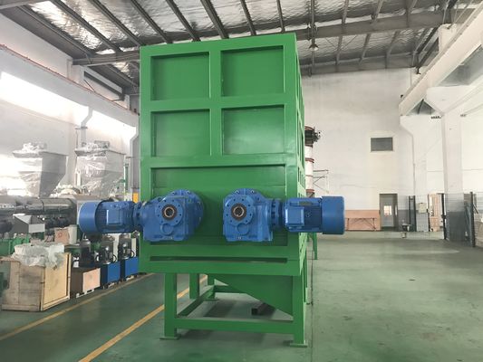 2000kg/H de Flessen van het afvalhuisdier Plastic de Baalbreker van de Recyclingsmachine